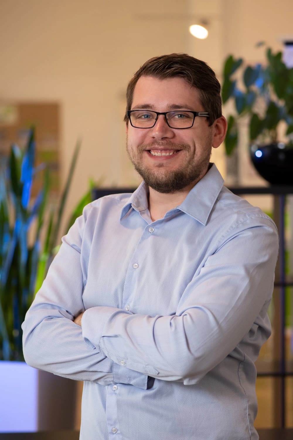 Dr. Alexander Schneider