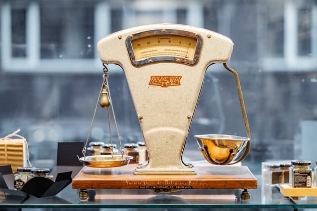 An old-fashioned scale.